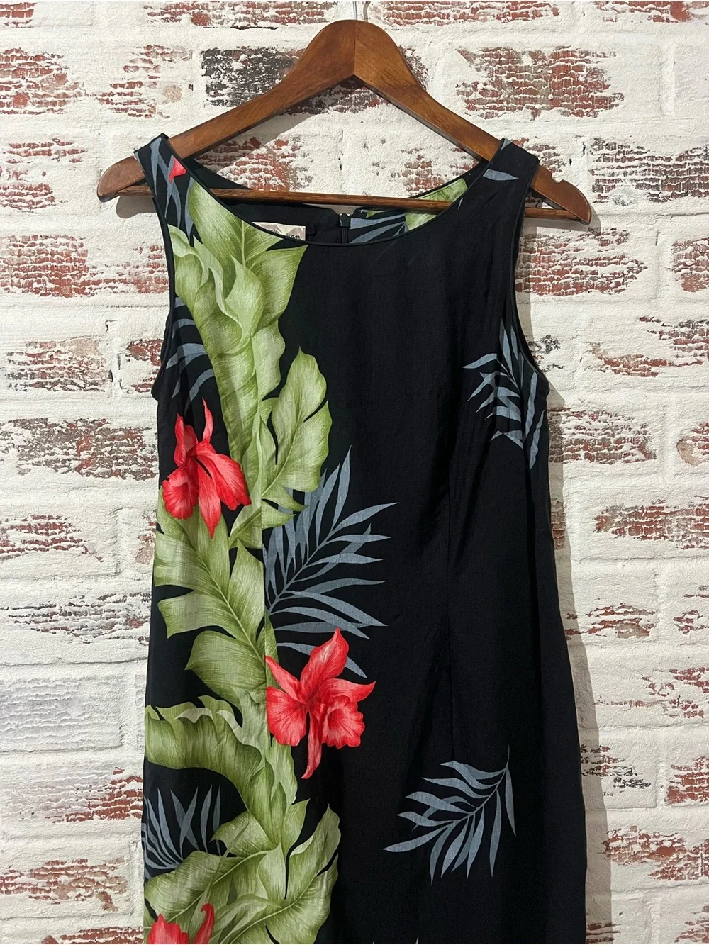 Hilo Hattie Dress The Hawaiian Original Sleeveless Aloho Beach Resort Sz M - Picture 2 of 8